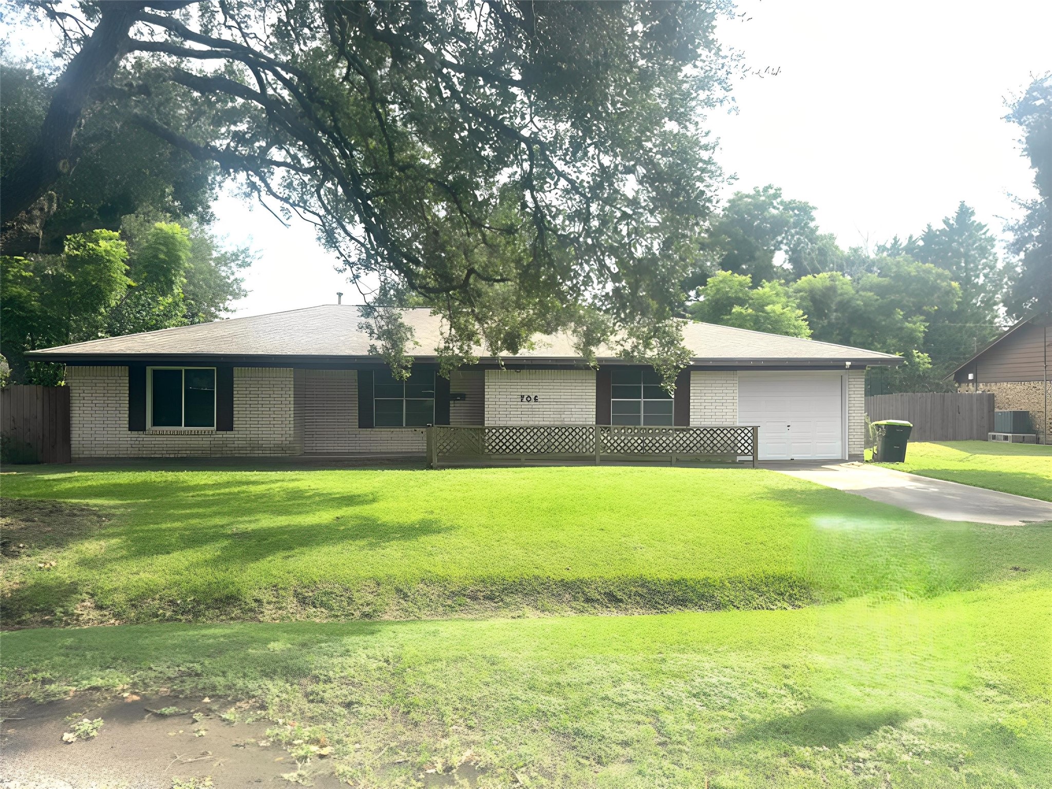706 University Avenue Wharton, TX 77488 - Photo 29 of 29 a house view with a outdoor space