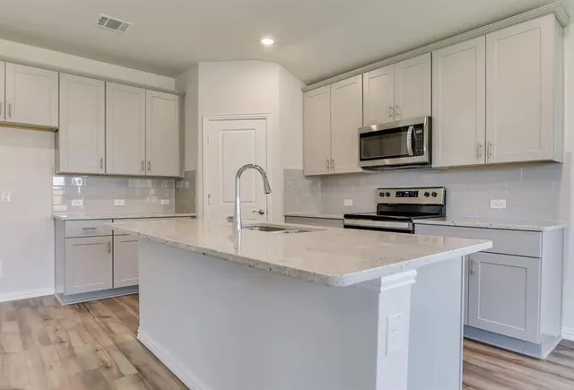 $2,350 | 3282 Ribisl Lane, Royse City, TX 75189