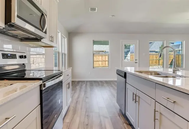 $2,350 | 3282 Ribisl Lane, Royse City, TX 75189