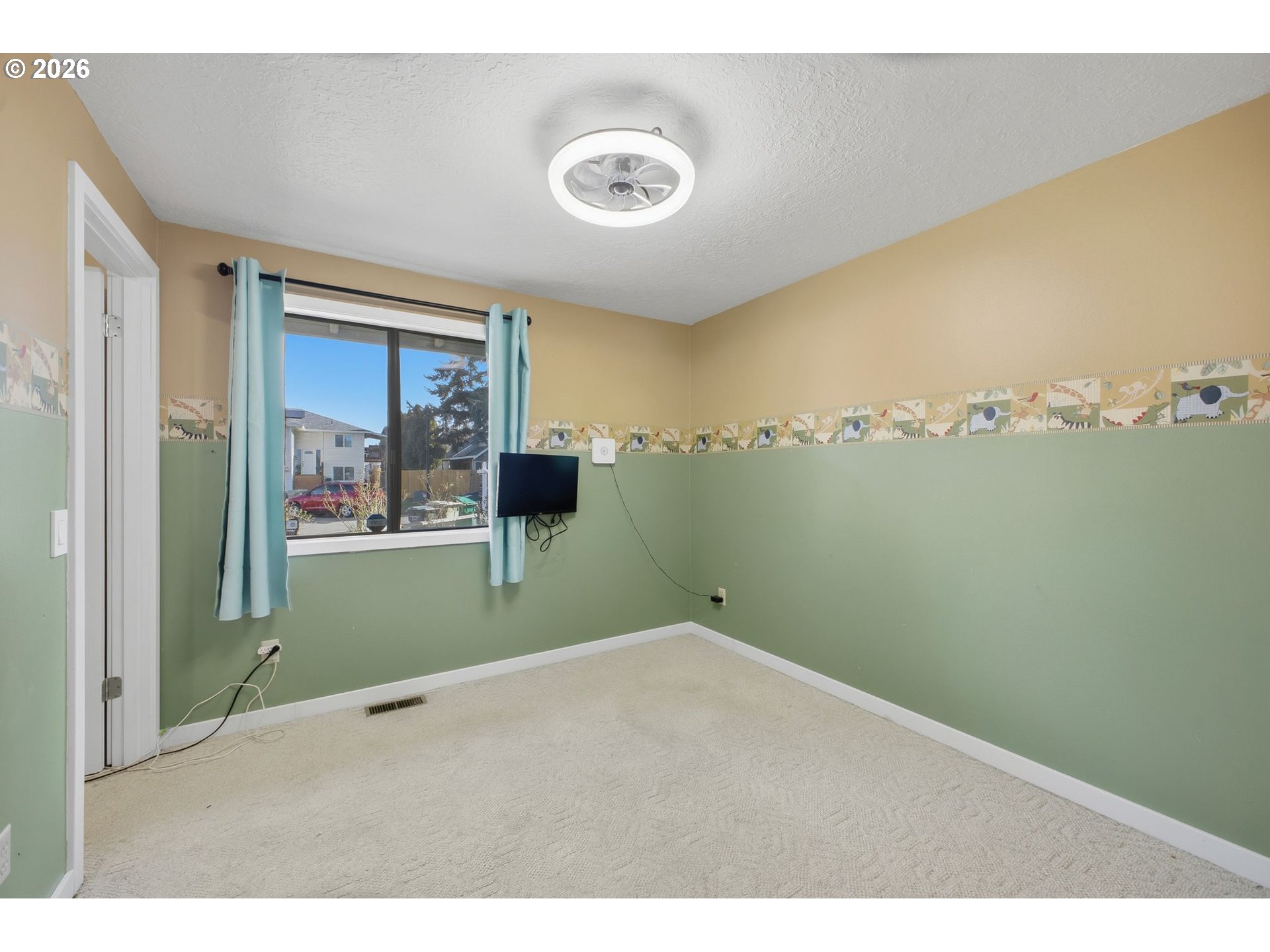 21858 Southwest Regal Court Beaverton, OR 97003 - Photo 13 of 29 a view of a livingroom with furniture
