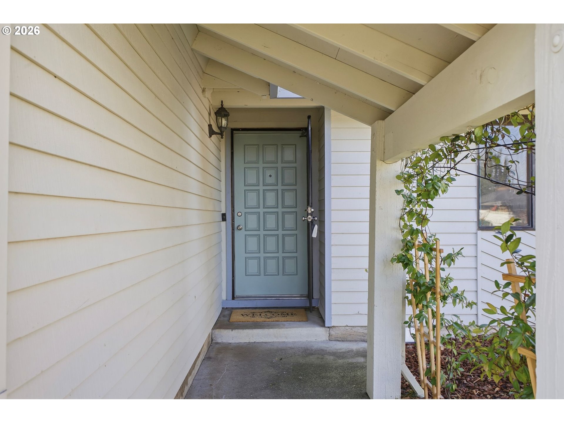 21858 Southwest Regal Court Beaverton, OR 97003 - Photo 3 of 29 a view of entryway door