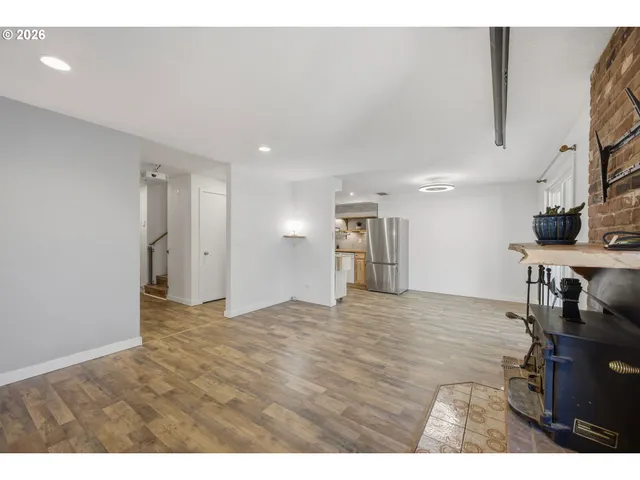 $397,500 | 21858 Southwest Regal Court, Beaverton, OR 97003