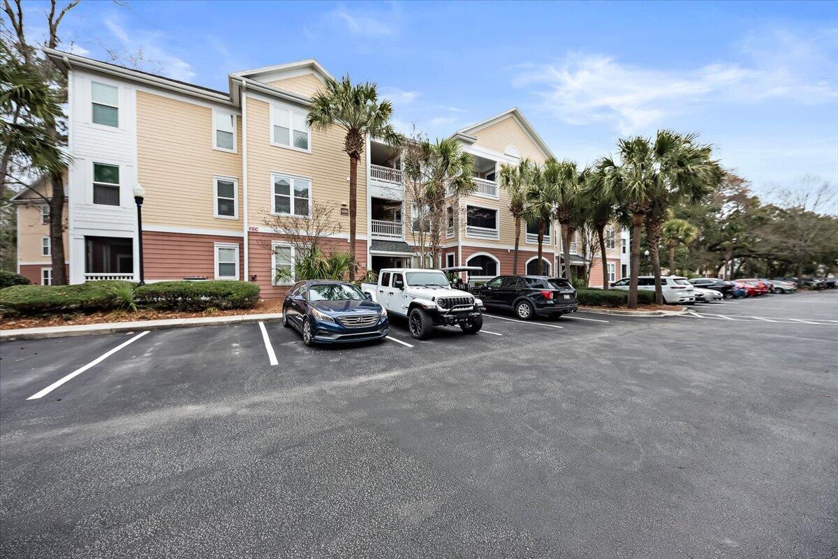 600 Bucksley Lane, Unit 308 Charleston, SC 29492 - Photo 4 of 28 Bucksley Front