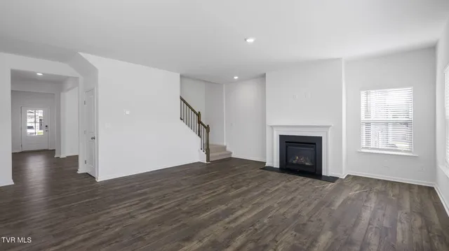 $499,085 | 575 Fieldcrest Road, Blountville, TN 37617