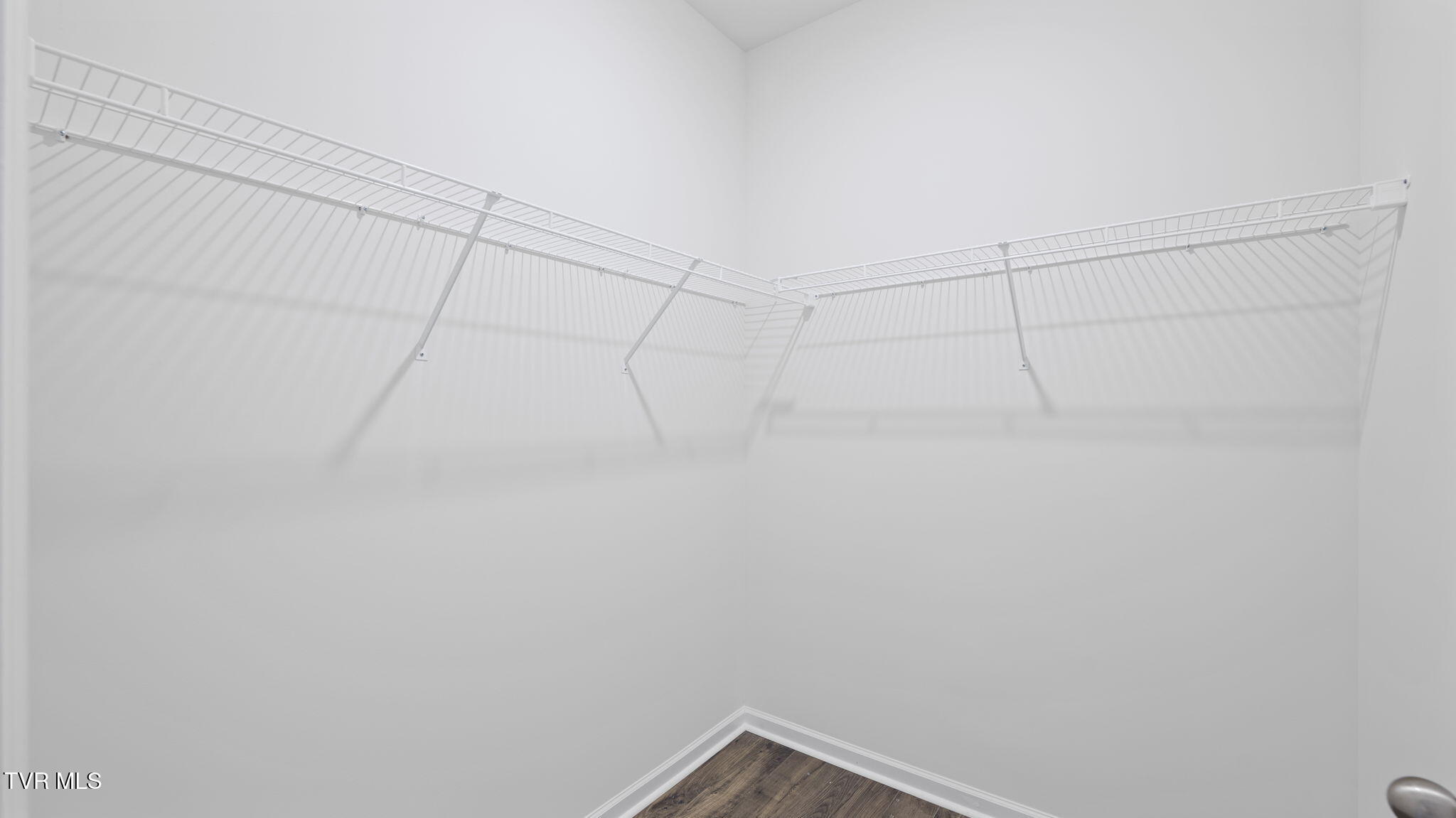 575 Fieldcrest Road Blountville, TN 37617 - Photo 28 of 48 42-web-or-mls-DSC_4674