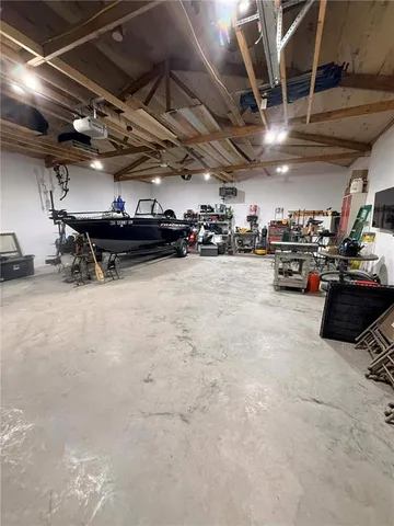 $279,000 | 6 Chickadee Court, Agency, MO 64401