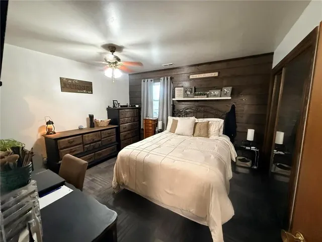 $279,000 | 6 Chickadee Court, Agency, MO 64401