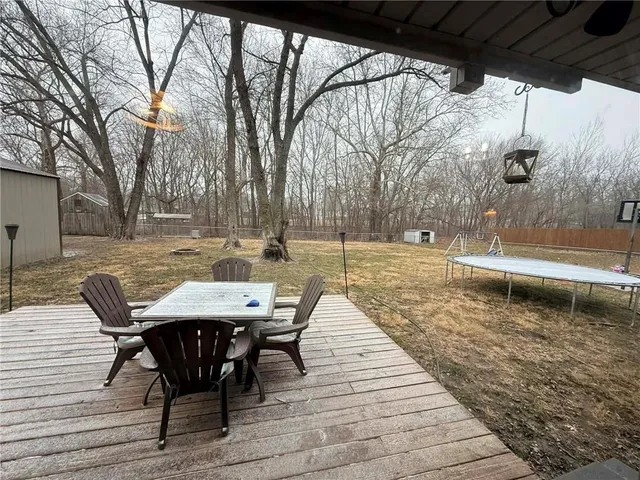 $279,000 | 6 Chickadee Court, Agency, MO 64401