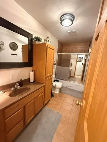 $279,000 | 6 Chickadee Court, Agency, MO 64401