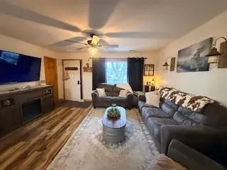 $279,000 | 6 Chickadee Court, Agency, MO 64401