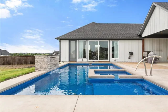 $4,500 | 631 Dove Meadow Trail, Waxahachie, TX 75167