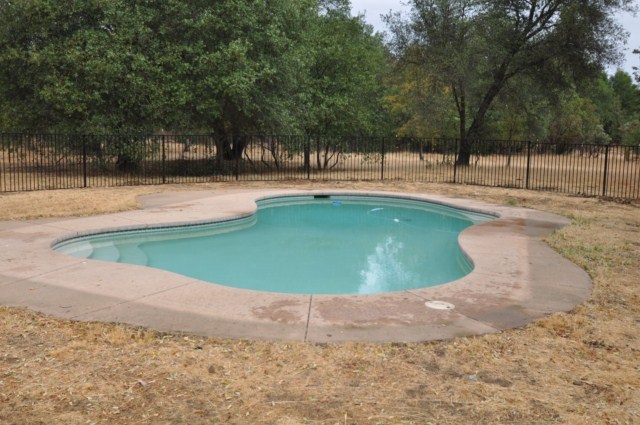 16832 Gas Point Road Cottonwood, CA 96022 - Photo 11 of 12 Pool