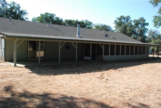 16832 Gas Point Road Cottonwood, CA 96022 - Photo 2 of 12 rear