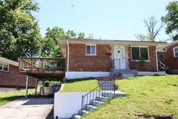 $1,200 | 4300 Begg Boulevard, Northwoods, MO 63121