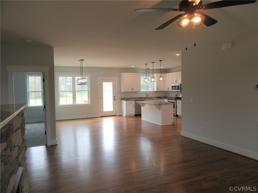 10425 Duncan Road Petersburg, VA 23803 - Photo 4 of 18 Gallery Image 4