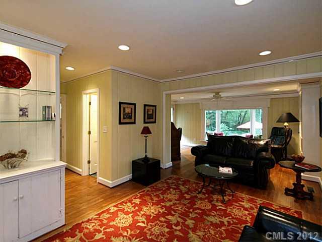 2536 Providence Road Charlotte, NC 28211 - Photo 7 of 16