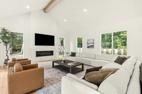 $3,795,000 | 365 Charles River Street, Needham, MA 02492