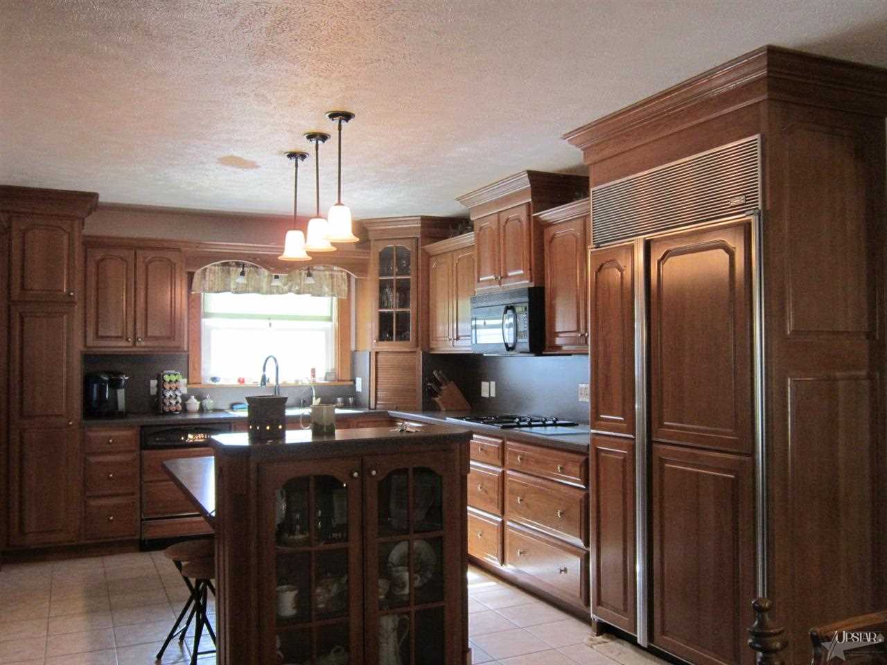 403 East Main Street Butler, IN 46721 - Photo 8 of 30