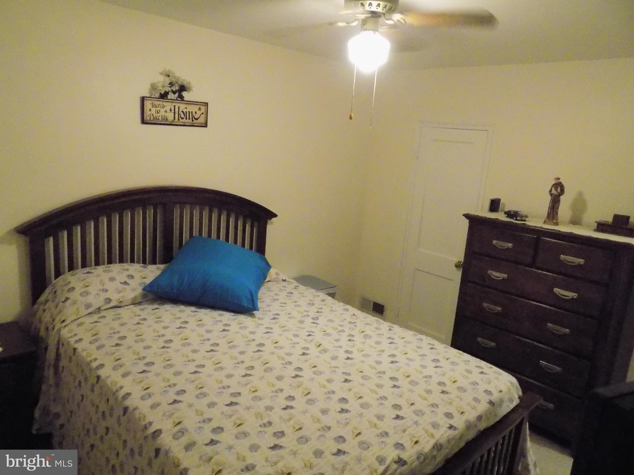 2750 Moorgate Road Baltimore, MD 21222 - Photo 13 of 27 Master Bedroom