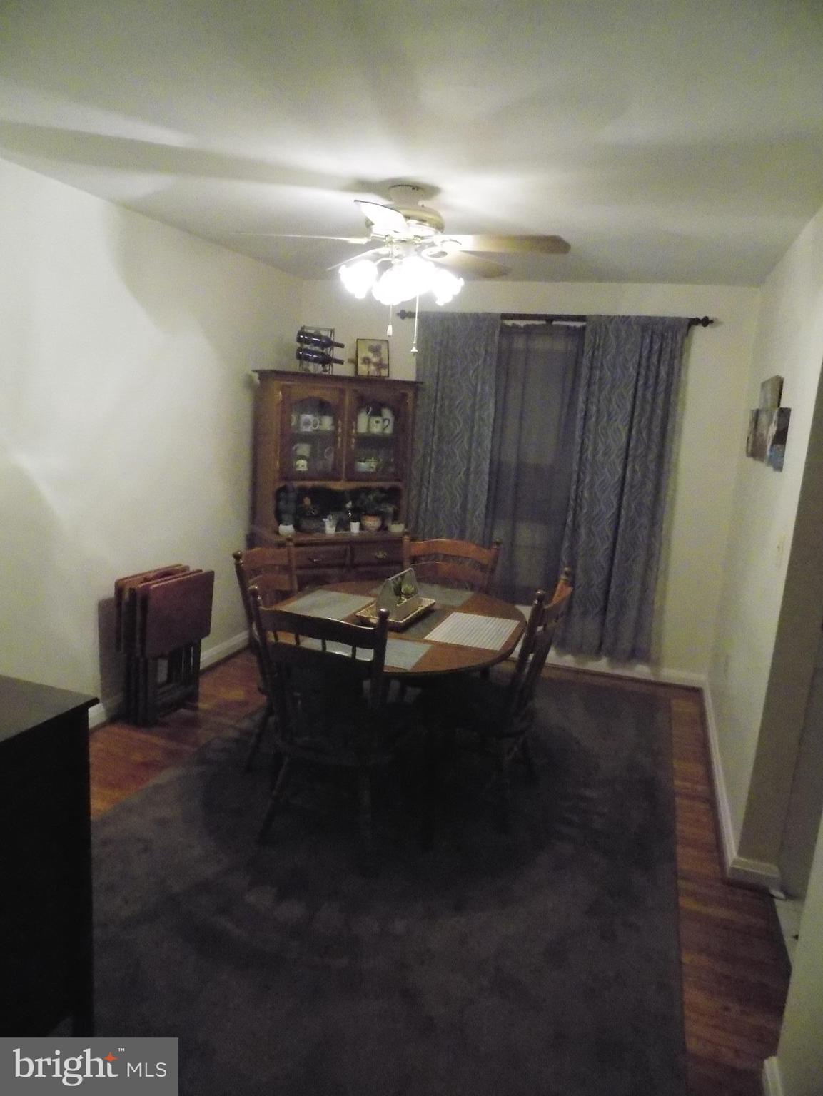 2750 Moorgate Road Baltimore, MD 21222 - Photo 8 of 27 Dining Room