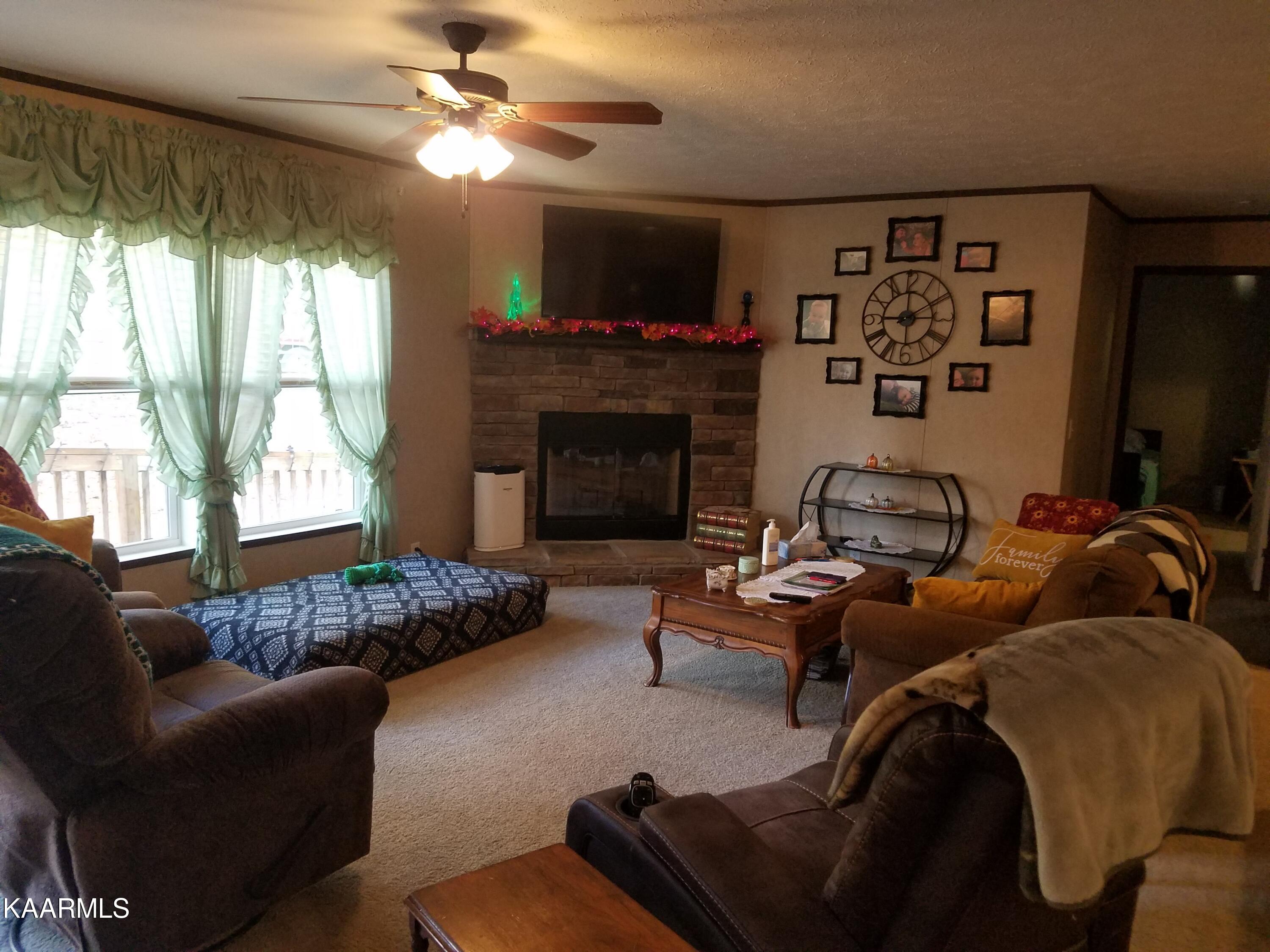 3227 Brewer Road Crossville, TN 38572 - Photo 2 of 53 20221017_090426