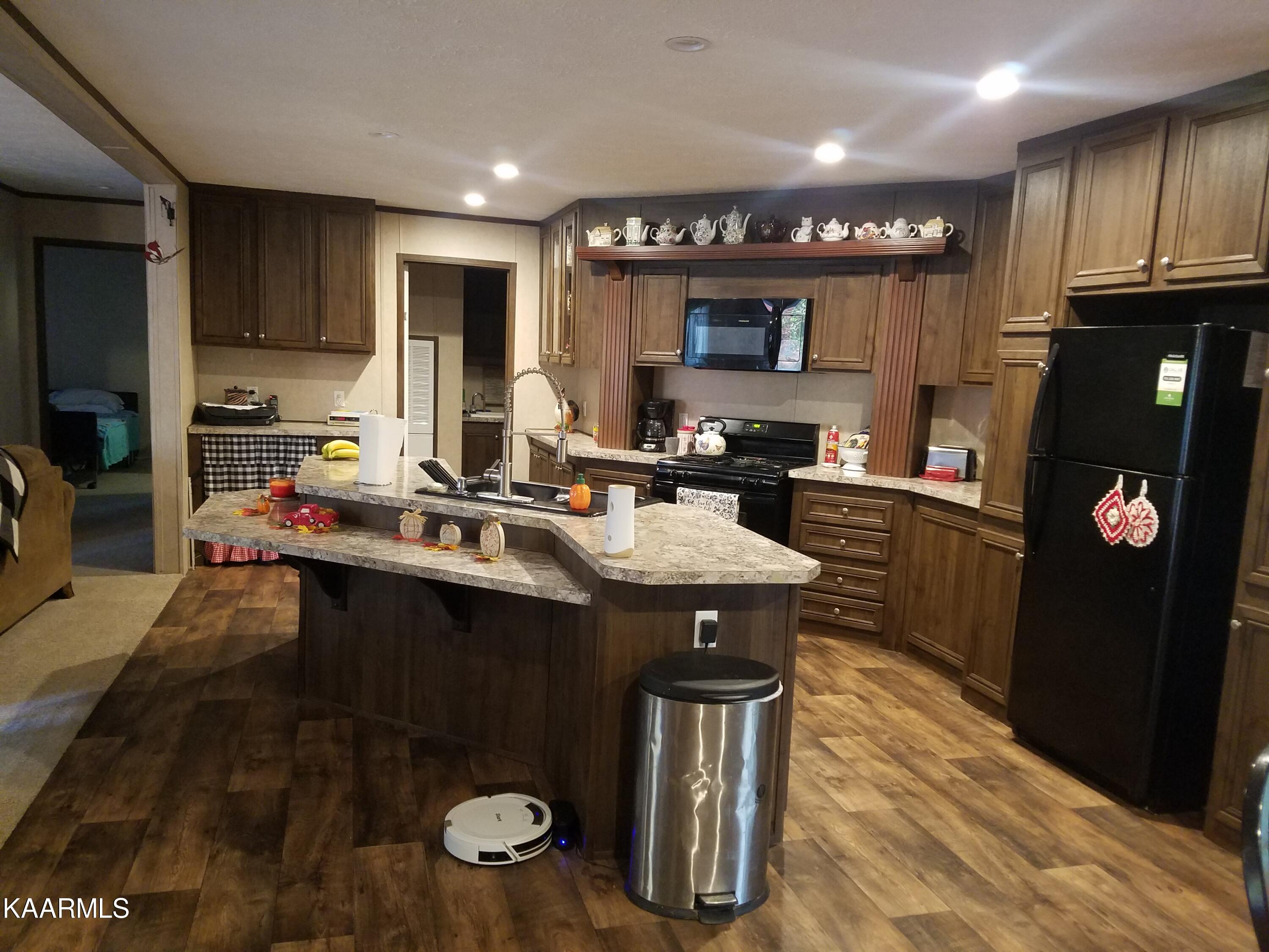 3227 Brewer Road Crossville, TN 38572 - Photo 8 of 53 20221017_090517