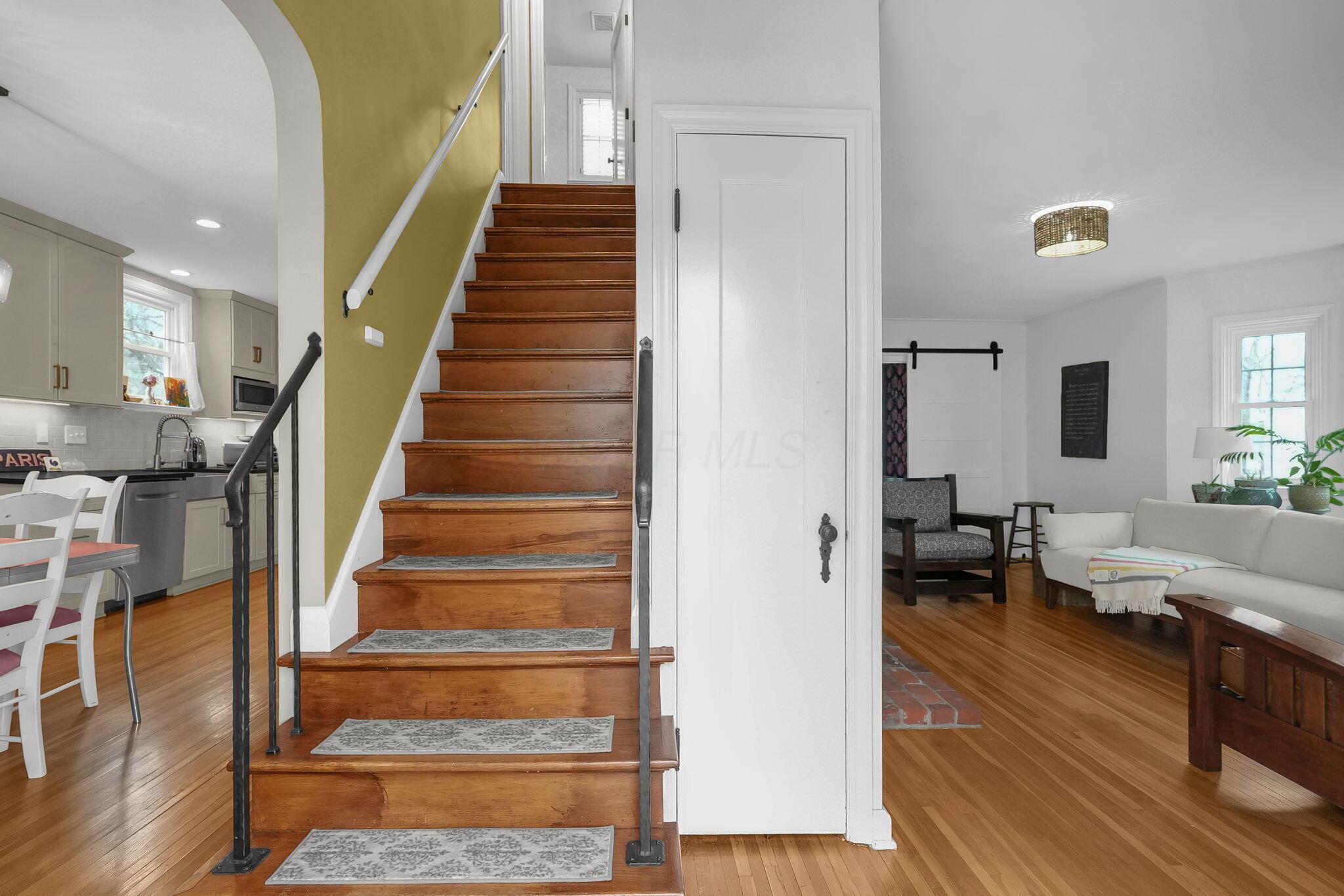 139 Aldrich Road Columbus, OH 43214 - Photo 9 of 46 4-web-or-mls-139-aldrich-rd