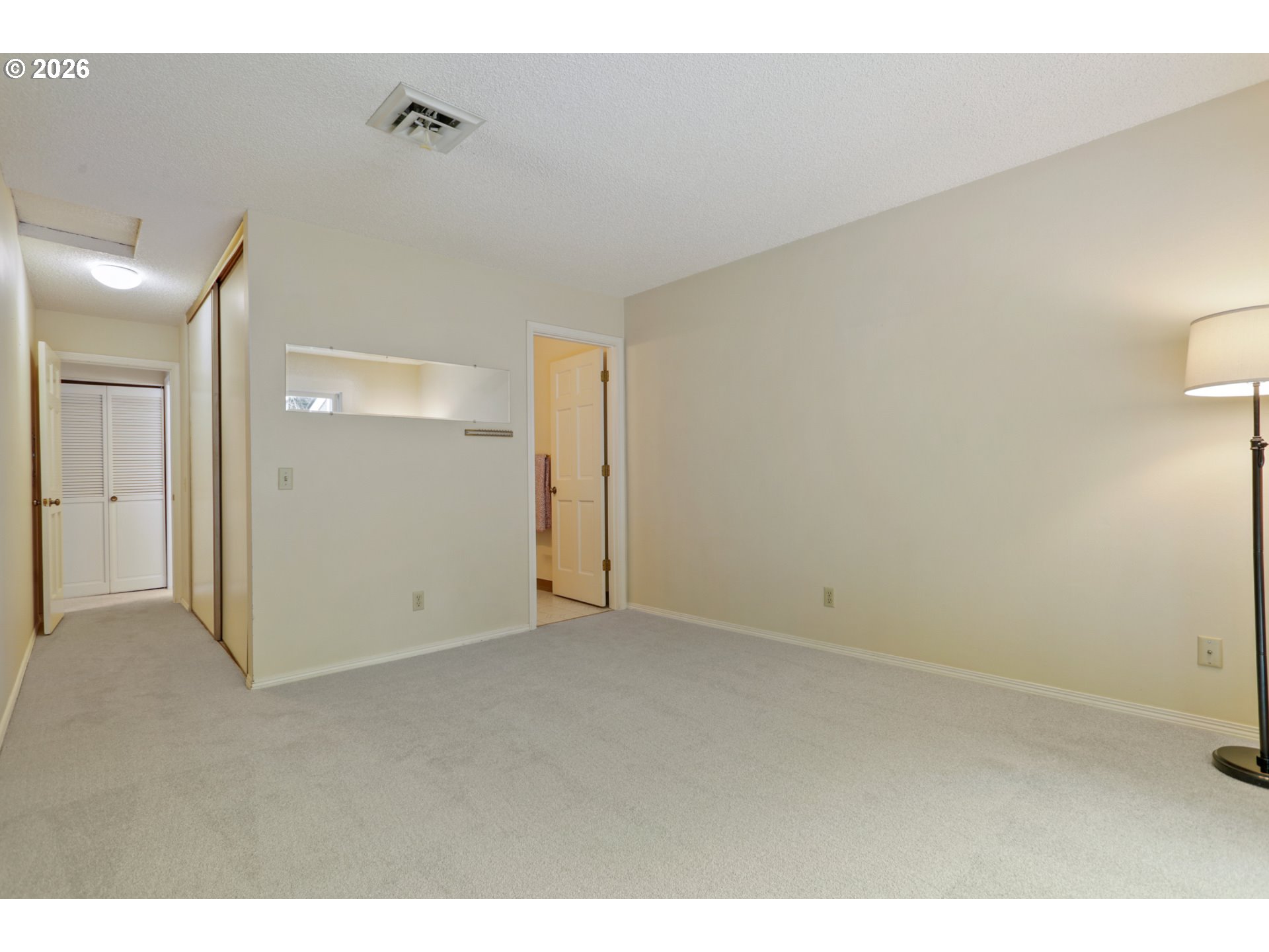 5113 Southwest Oleson Road Portland, OR 97225 - Photo 16 of 29