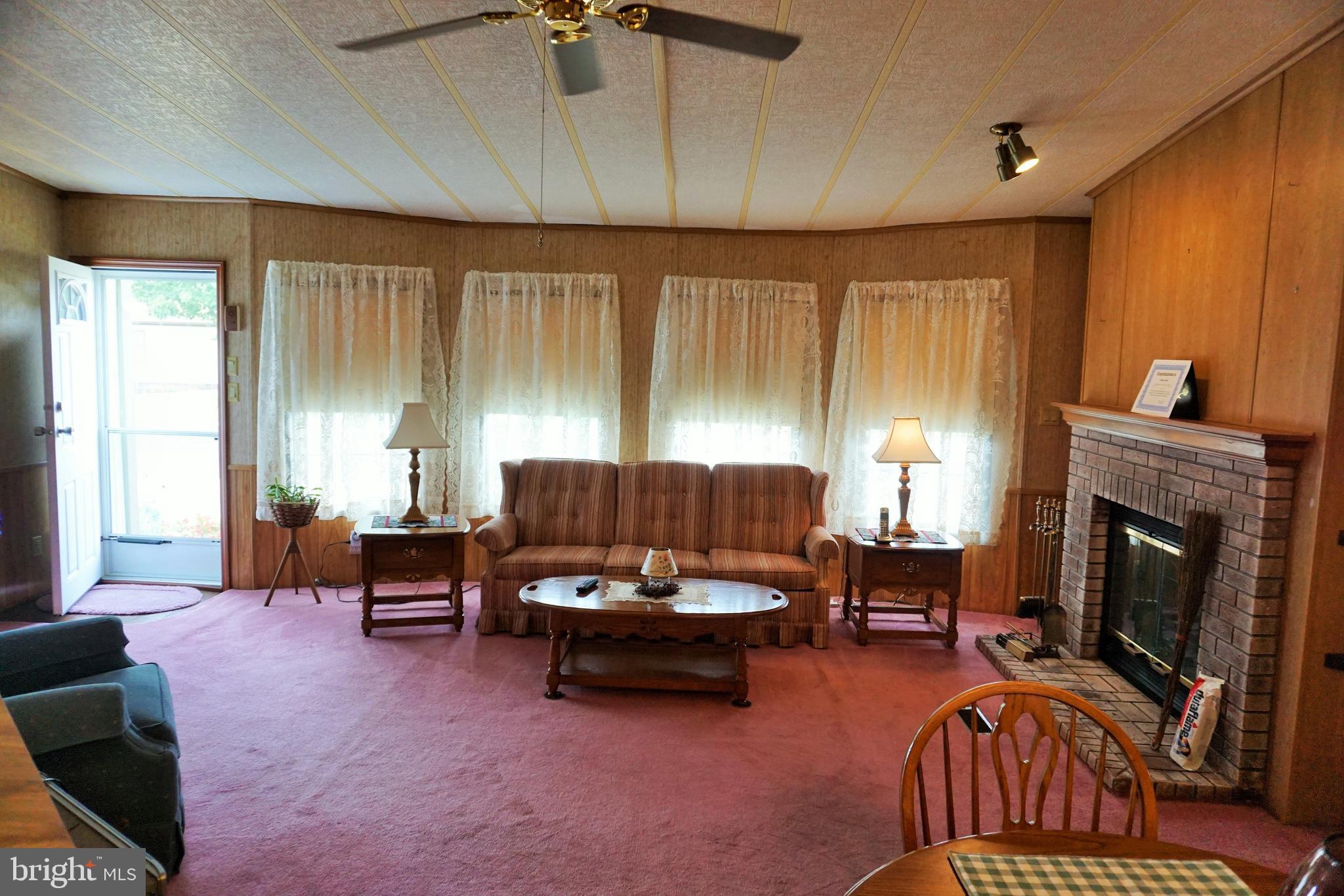 479 Pilgrim Way South Buena, NJ 08310 - Photo 17 of 35 Living Room