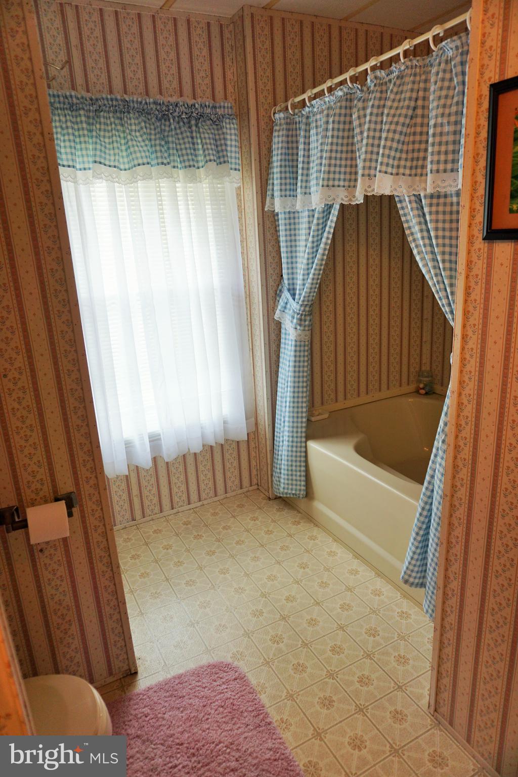 479 Pilgrim Way South Buena, NJ 08310 - Photo 26 of 35 Master Bathroom