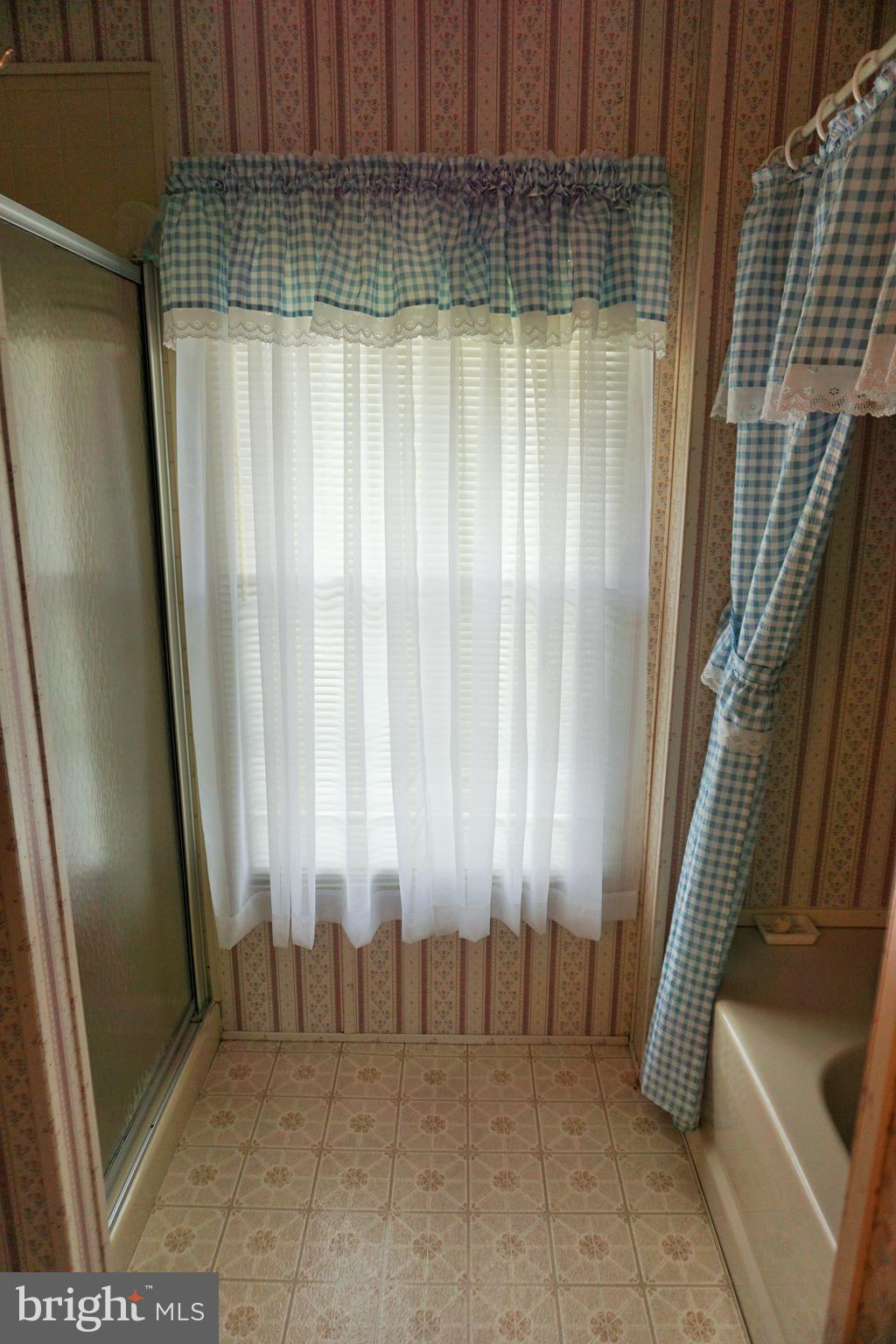 479 Pilgrim Way South Buena, NJ 08310 - Photo 27 of 35 Master Bathroom