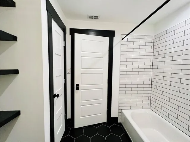 $3,995 | 101 Lindenwood Drive, Fort Worth, TX 76107