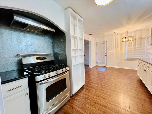 $3,600 | 101 Lindenwood Drive, Fort Worth, TX 76107