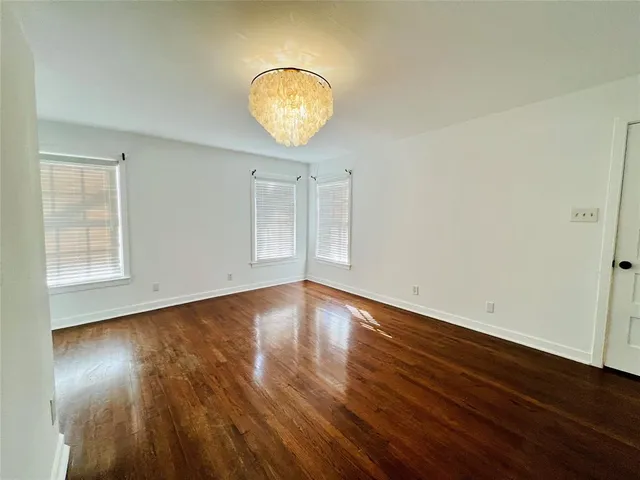 $3,995 | 101 Lindenwood Drive, Fort Worth, TX 76107