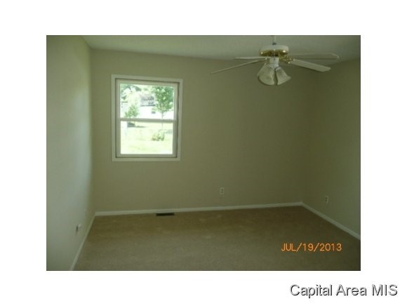 3004 East Griffiths Avenue Springfield, IL 62702 - Photo 5 of 7 Gallery Image 5