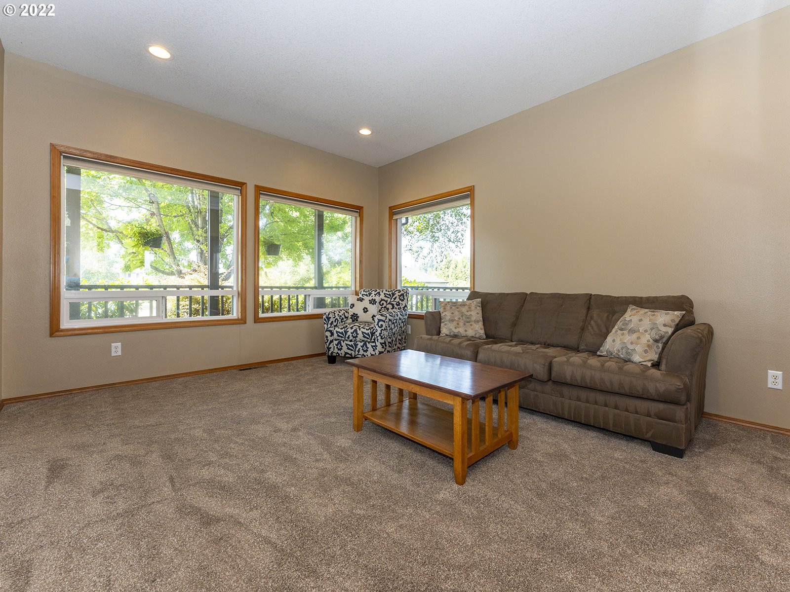 2286 South 31st Court Ridgefield, WA 98642 - Photo 12 of 31 a living room with furniture and a window