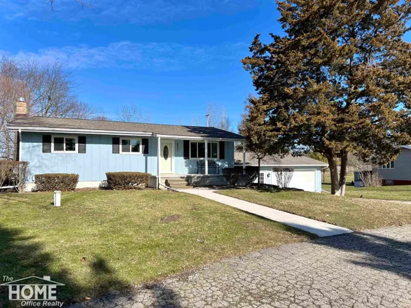 $233,000 | 1860 Highway 52, Owosso, MI 48867