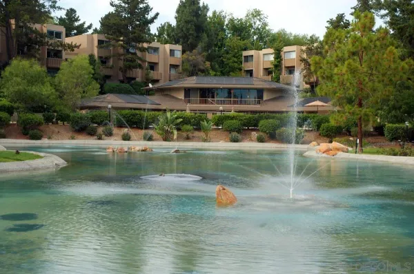$1,950 | 5712 Baltimore Drive, Unit 483, La Mesa, CA 91942
