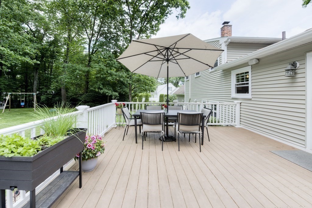 15 Meadow View Road Wilbraham, MA 01095 - Photo 9 of 42 Gallery Image 9