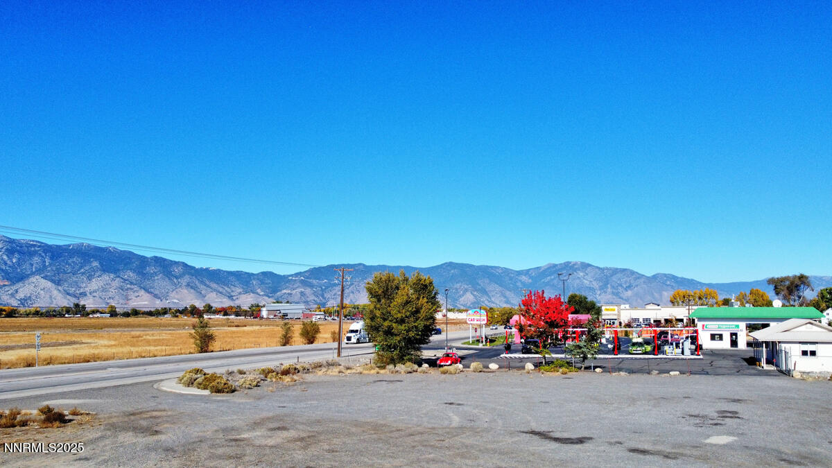 1277 U.S. Highway 395 North Gardnerville, NV 89410 - Photo 6 of 20 014