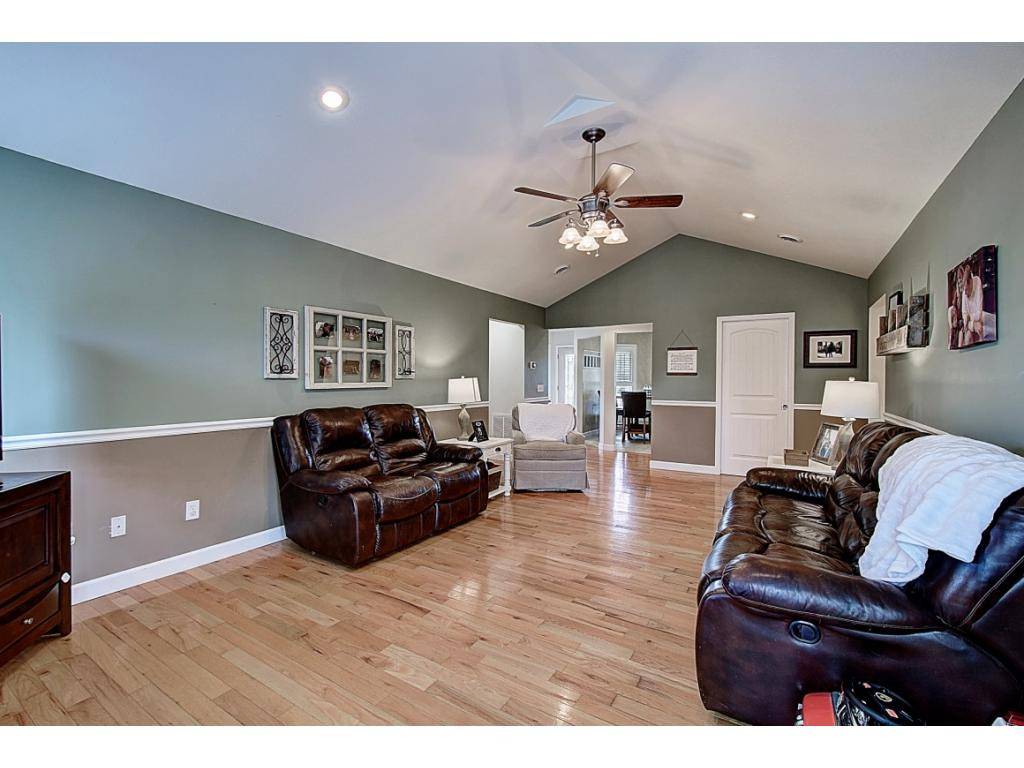 22 Ruby R Court Jonesborough, TN 37659 - Photo 9 of 36 Photo 9