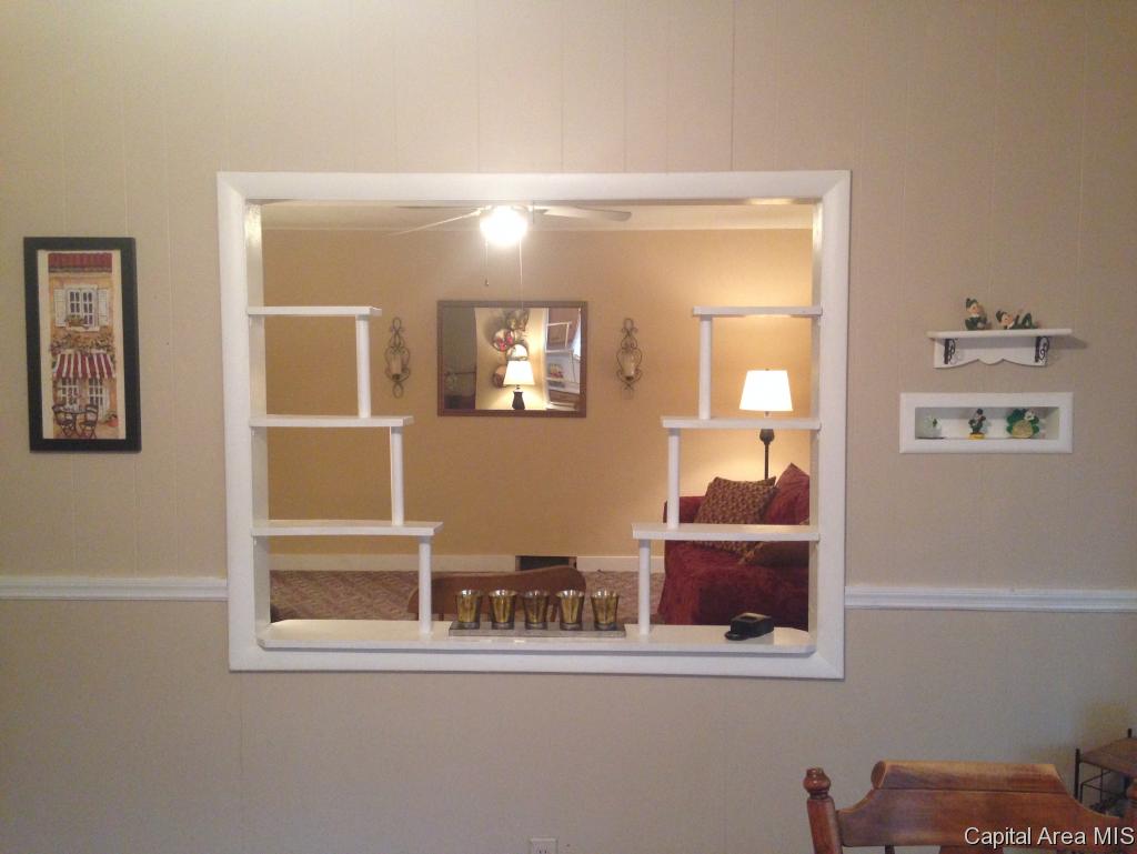 1220 Orchard Avenue Springfield, IL 62702 - Photo 3 of 22