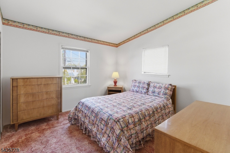 38 Atkins Terrace East Rutherford, NJ 07073 - Photo 26 of 37