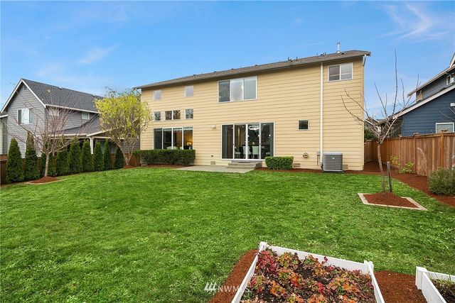 $1,100,000 | 5219 Northeast 2nd Place, Renton, WA 98059
