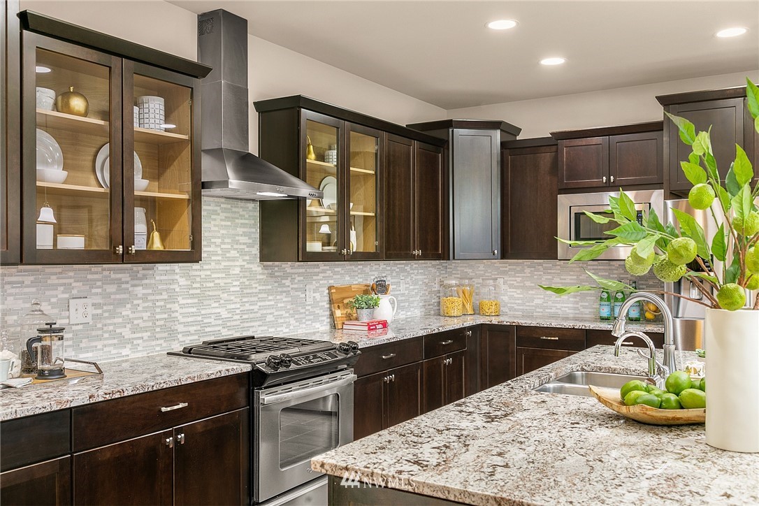 5219 Northeast 2nd Place Renton, WA 98059 - Photo 9 of 25