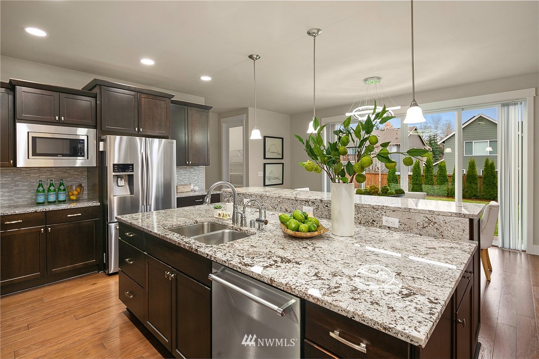 5219 Northeast 2nd Place Renton, WA 98059 - Photo 10 of 25