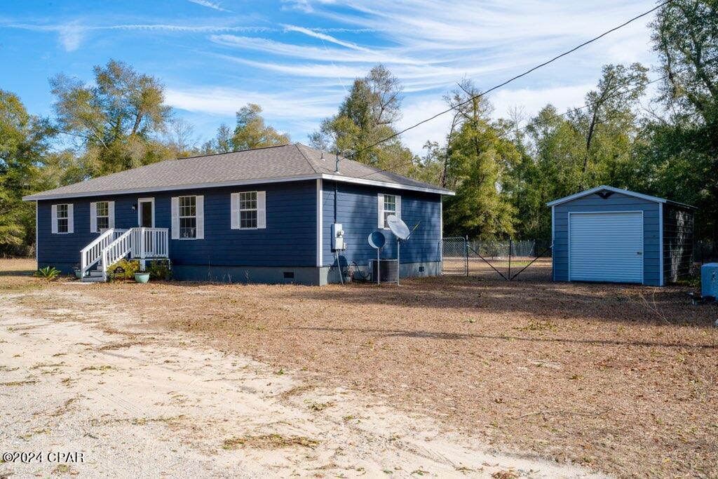 5876 Fort Road Greenwood, FL 32443 - Photo 4 of 23 Gallery Image 4