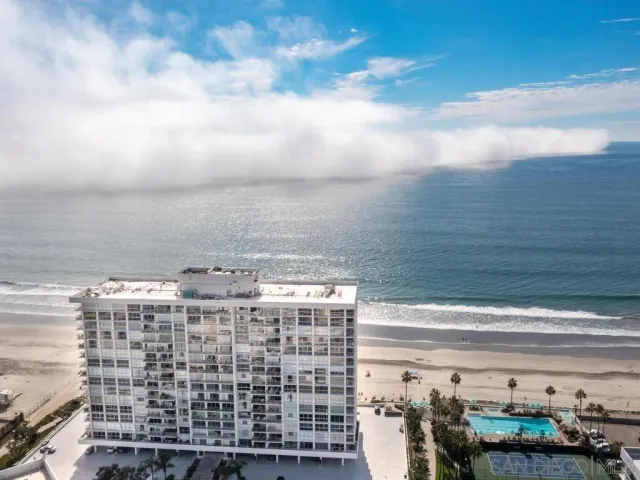 $1,195,000 | 1830 Avenida Del Mundo, Unit 403, Coronado, CA 92118