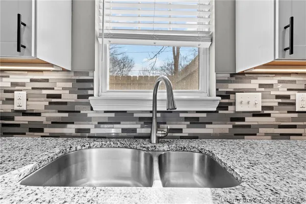 $155,000 | 3082 Wooded Way, Jeffersonville, IN 47130