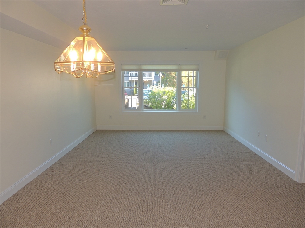 26 Greenleaves Drive, Unit 602 Amherst, MA 01002 - Photo 2 of 14